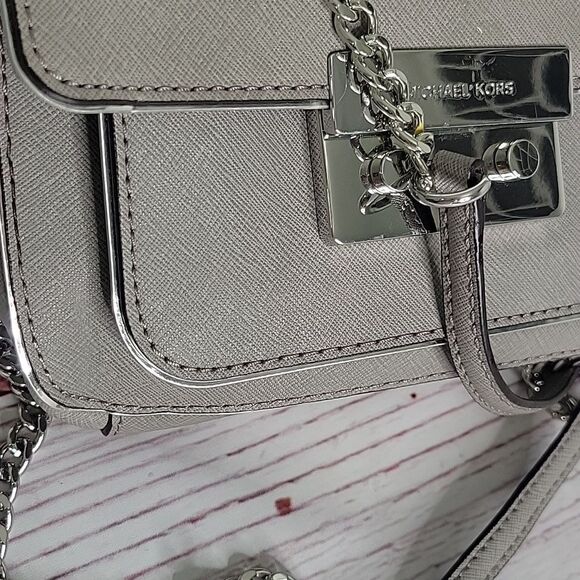 MICHAEL KORS Sloan Gray Saffiano Leather Crossbody Bag - Picture 4 of 9